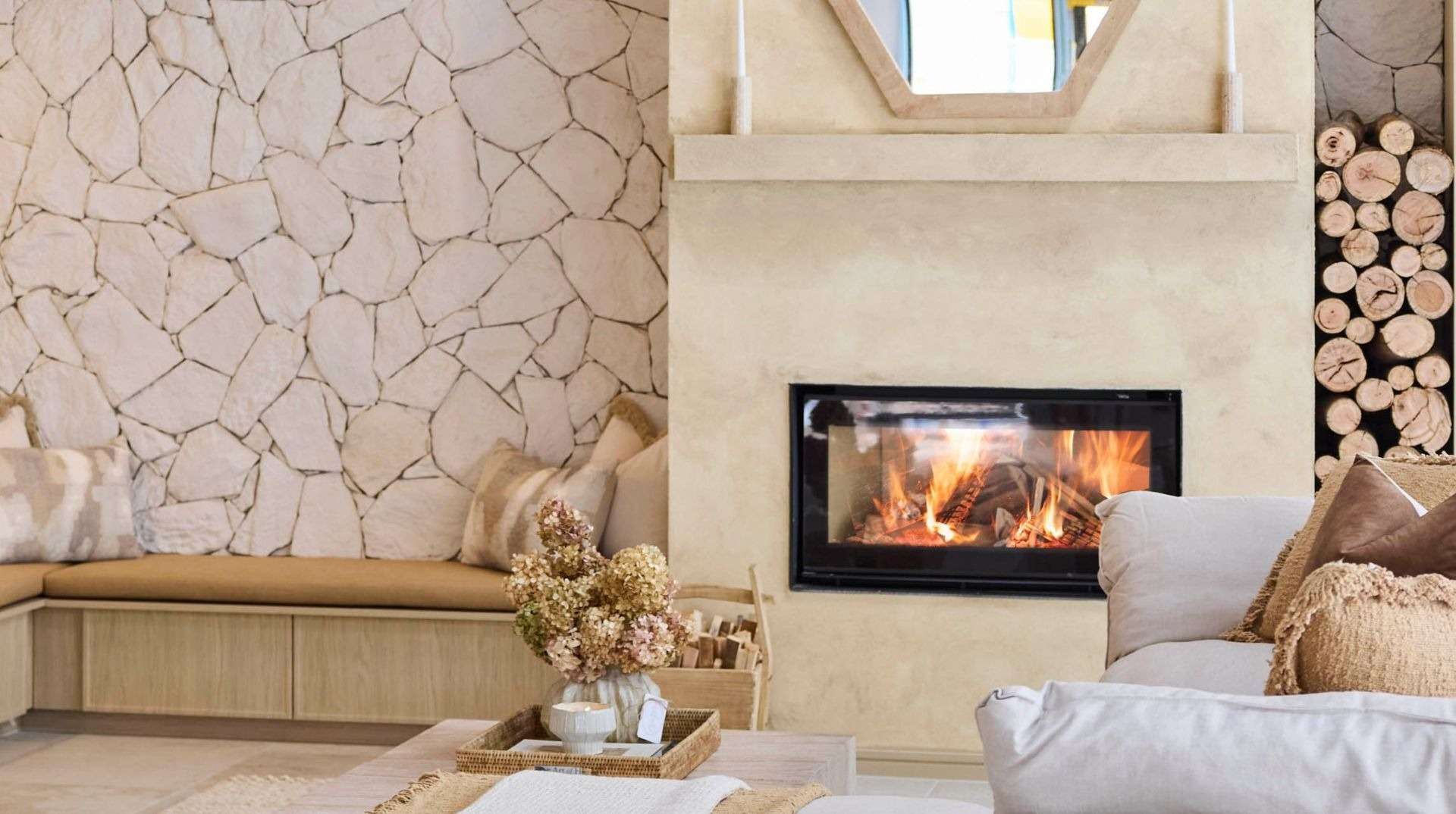 watermarked copy of h3 rm5 living and dining britt and taz 039 flames